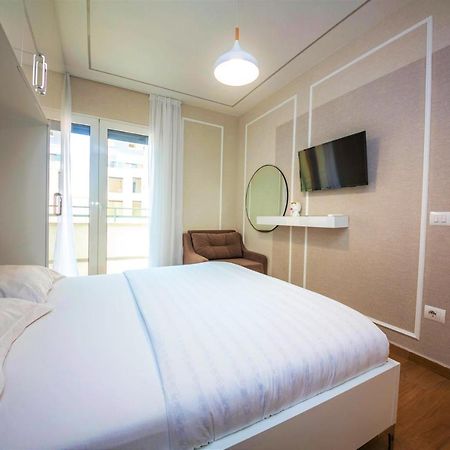Green Terrace Apartment 4 Tirana Eksteriør billede