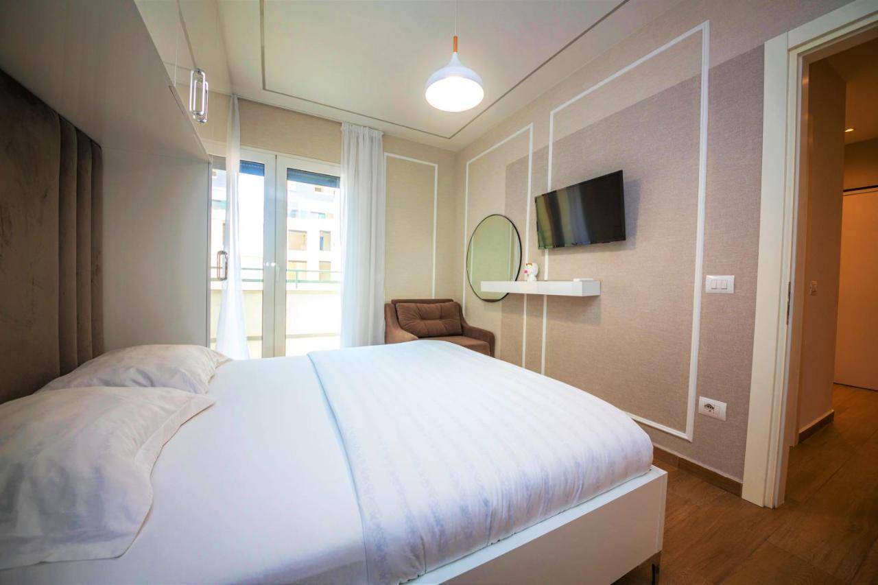 Green Terrace Apartment 4 Tirana Eksteriør billede
